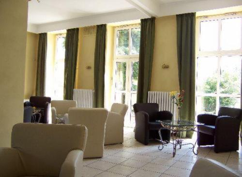 מנדרשייד Hotel Am Ceresplatz מראה חיצוני תמונה
