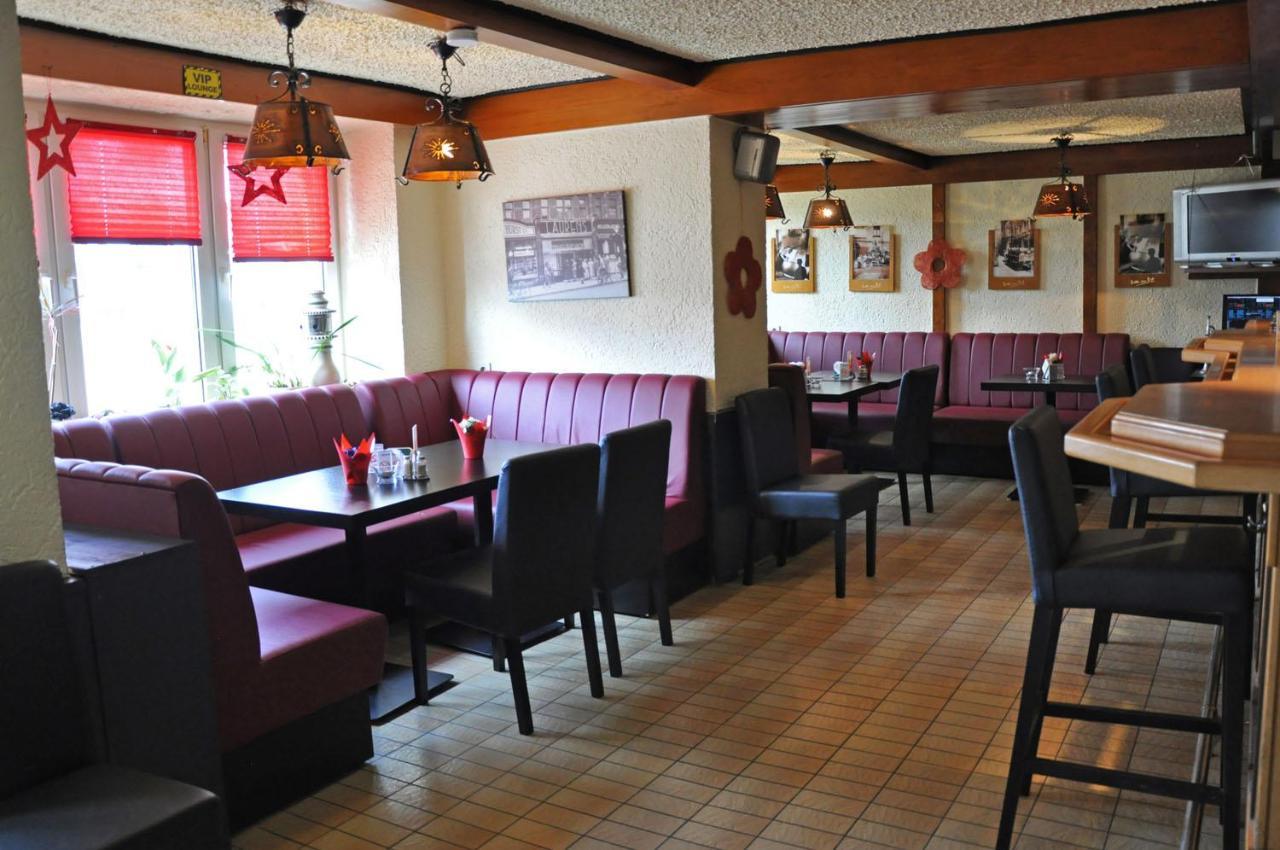 מנדרשייד Hotel Am Ceresplatz מראה חיצוני תמונה